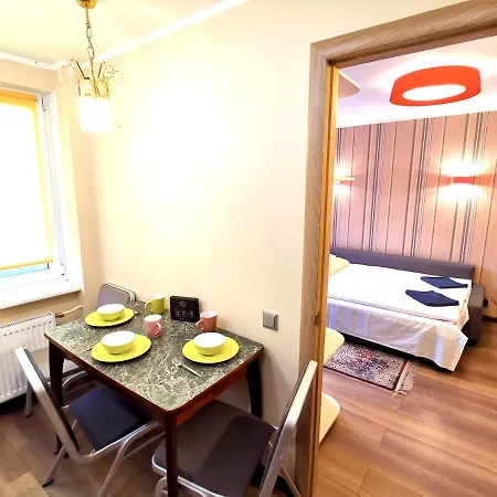 Апартаменти Vesetas Cosy Center